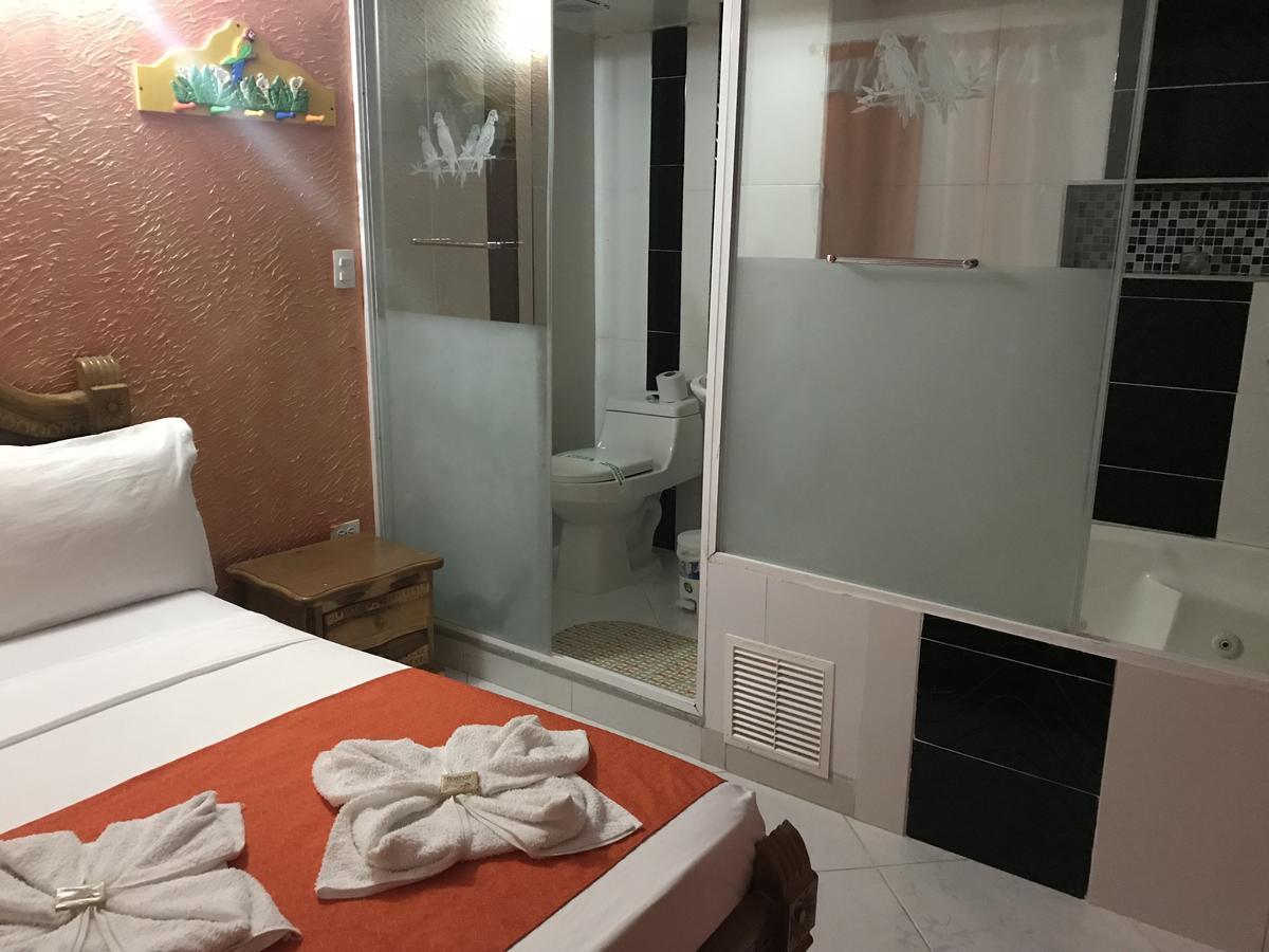 Hotel Las Guacamayas Guatape Luaran gambar