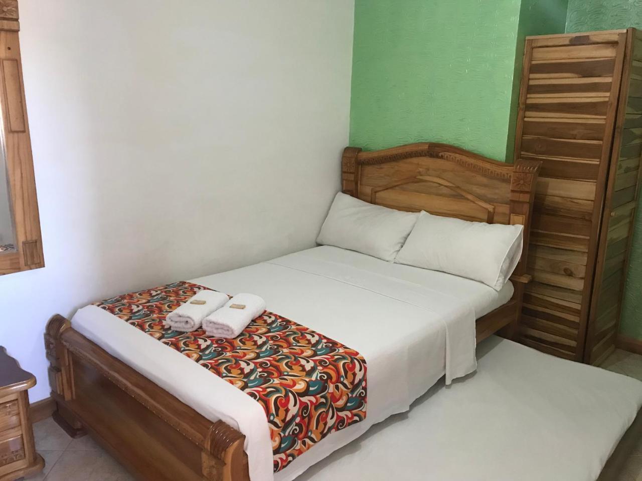 Hotel Las Guacamayas Guatape Luaran gambar
