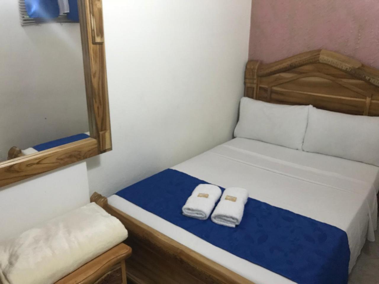 Hotel Las Guacamayas Guatape Luaran gambar
