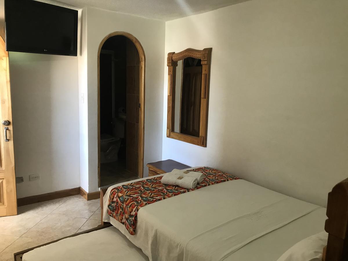 Hotel Las Guacamayas Guatape Luaran gambar