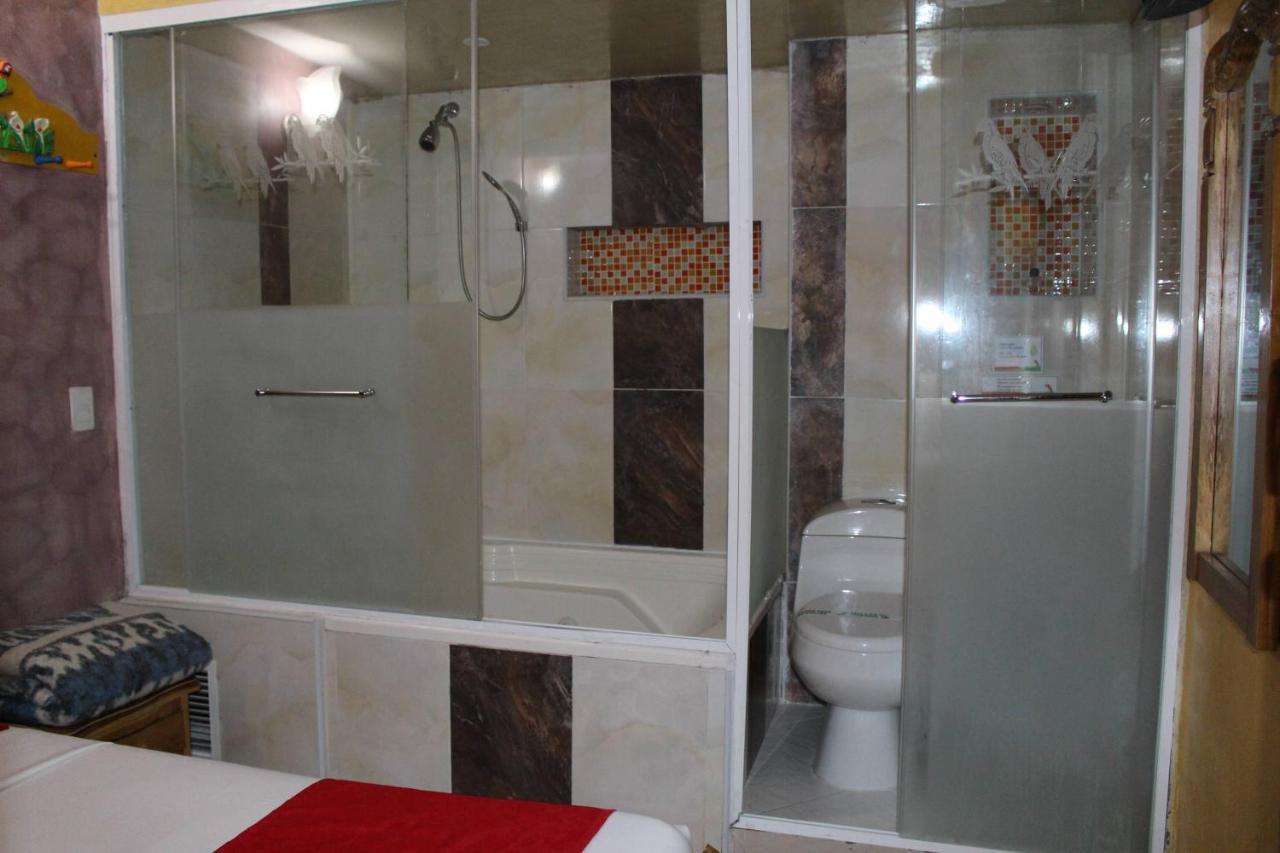 Hotel Las Guacamayas Guatape Luaran gambar